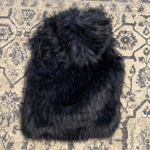 Gap vest sise S (6/7y)